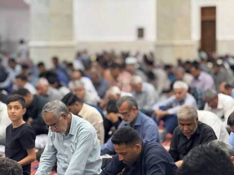 تصاویر/ مراسم دعای پر فیض عرفه در  مسجد جامع بندرعباس