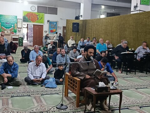 برگزاری مراسم دعای عرفه در مسجد جامع کمالشهر