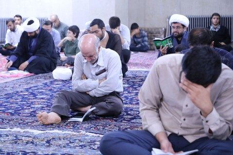 تصاویر/ برگزاری مراسم پرفیض قرائت دعای عرفه در مدرسه علمیه مصلی یزد