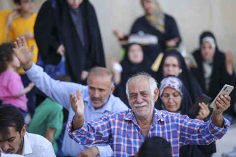 تصاویر| برگزاری دعای عرفه در حرم مطهر سیدعلاالدین حسین(ع)