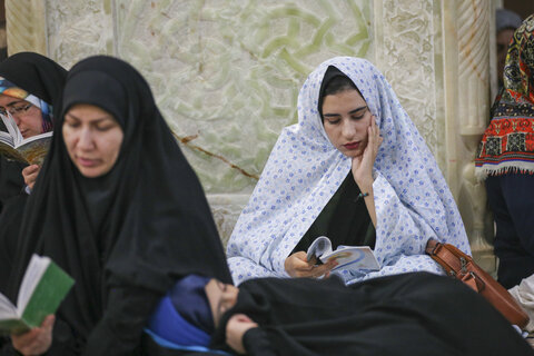 تصاویر| برگزاری دعای عرفه در حرم مطهر سیدعلاالدین حسین(ع)