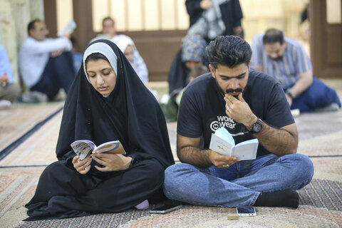 تصاویر| برگزاری دعای عرفه در حرم مطهر سیدعلاالدین حسین(ع)