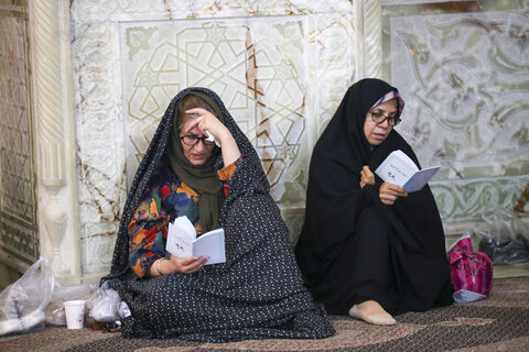 تصاویر| برگزاری دعای عرفه در حرم مطهر سیدعلاالدین حسین(ع)