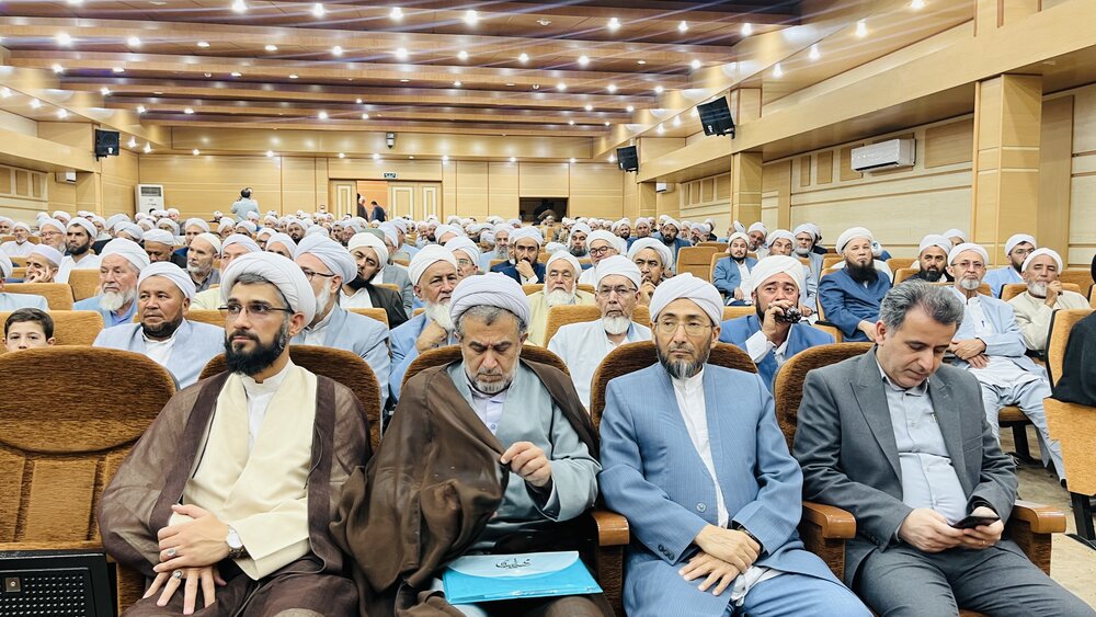 امام راحل، احیاگر اسلام ناب و ادامهدهنده مسیر پیامبر(ص) بود+ عکس