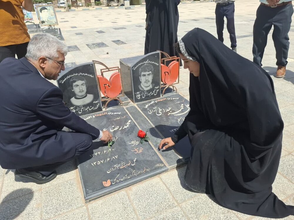 استقبال بانوان خادم حرم هلال بن علی(ع)، از دختر محجبه طلایی دومیدانی آسیا