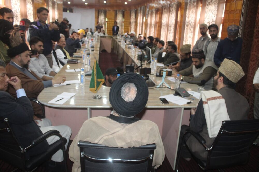 İmam Humeyni Bir Liderin Ötesinde İnsanlık için Direniş ve Adalet Sembolüydü