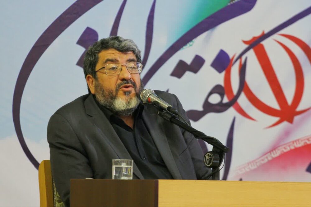 افول آمریکا واقعیتی غیرقابل انکار است/  در برابر جنگ شناختی هوشیار باشیم