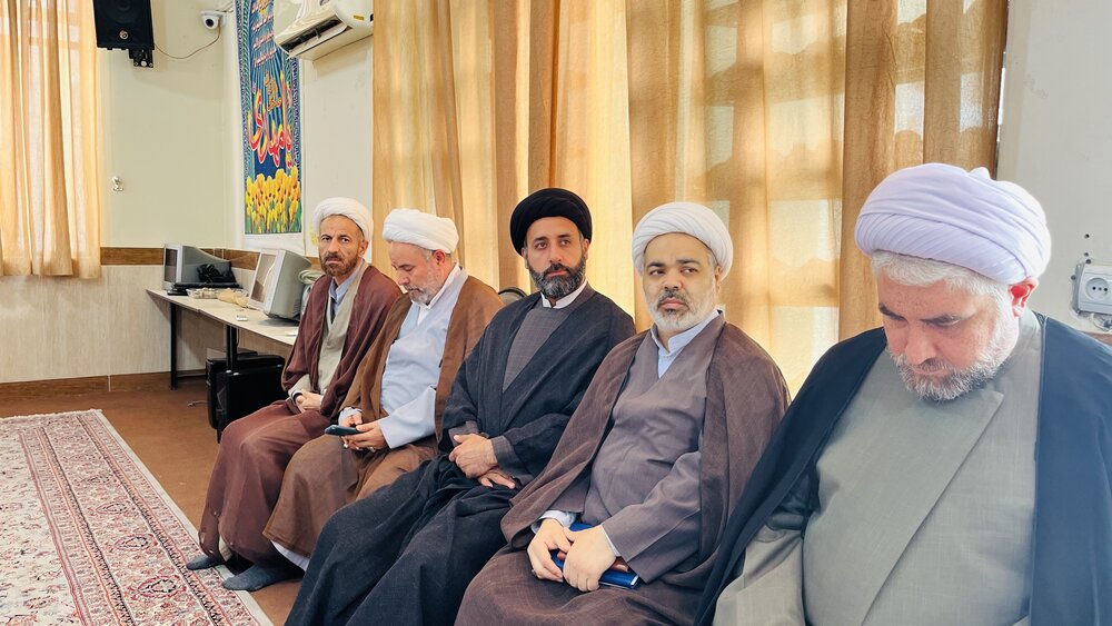 مشاور رئیسجمهور در گنبدکاووس+ عکس/ حوزه علمیه متناسب با نیازهای ۵۰ سال آینده نیروی انسانی تربیت کند