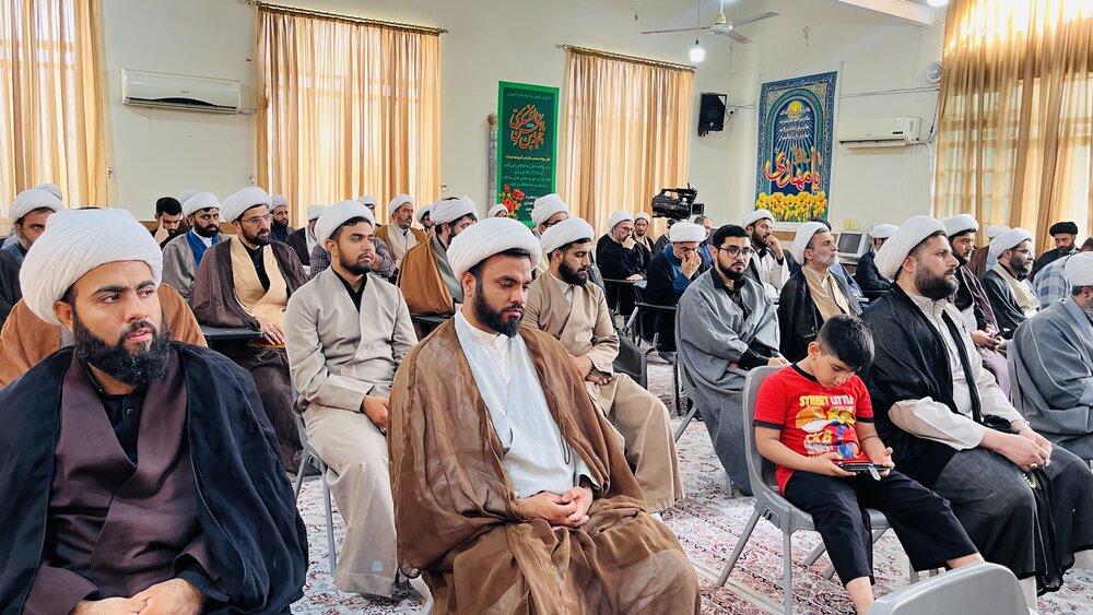 مشاور رئیس‌جمهور در گنبدکاووس+ عکس/ حوزه علمیه متناسب با نیازهای ۵۰ سال آینده نیروی انسانی تربیت کند