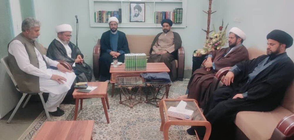 علامہ شبیر حسن میثمی سے زہرا (س) اکیڈمی قم میں علماء و طلاب کی ملاقاتیں / مختلف امور پر گفتگو