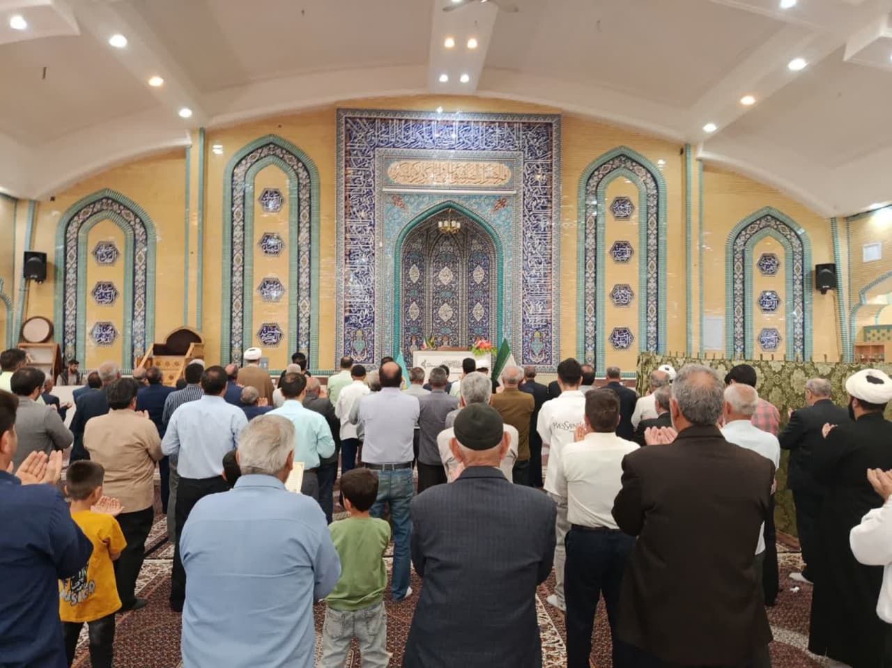 تصاویر/ اقامه نماز عید قربان در ماهنشان