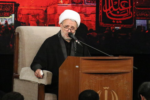 تصاویر/ برگزاری دعای عرفه در دانشگاه قم