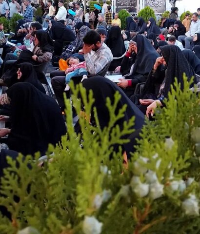 تصاویر/ حال و هوای گلزار شهدای کرمان در روز عرفه