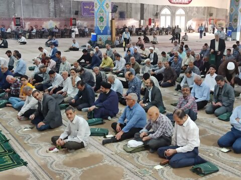 تصاویر/ اقامه نماز عید سعید قربان در کاشان