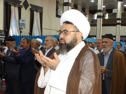 تصاویر/ اقامه نماز عید سعید قربان در چهاربرج