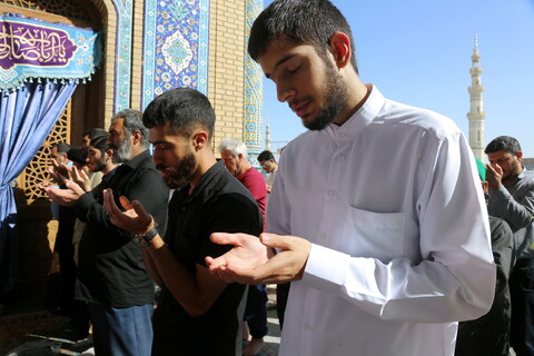تصاویر/ اقامه نماز عید قربان در مسجد مقدس جمکران