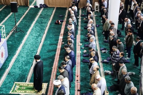 عکس/ اقامه نماز عید قربان در زنجان