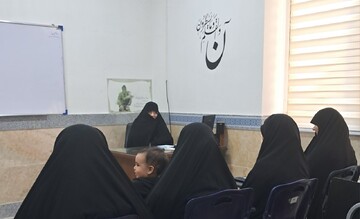 نقش بی‌بدیل بانوان طلبه در رفع نیازهای جامعه