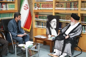 هیچ خدمتی بالاتر از تأمین سلامت مردم نیست/ حفظ کرامت انسانی از اولویت‌های بیمه سلامت