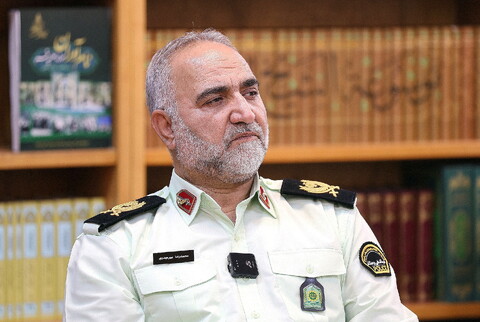 تصاویر/ دیدار فرمانده انتظامی استان قم  با آیت الله اعرافی