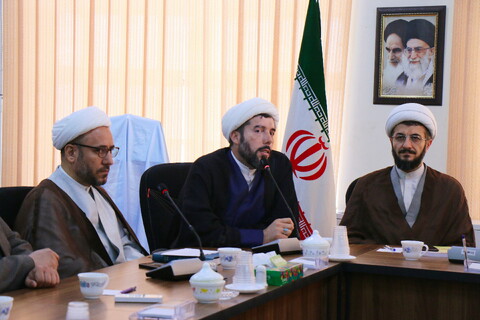 نشست رونمایی از کتاب درسی جدید حوزه علمیه با عنوان علوم قرآنی