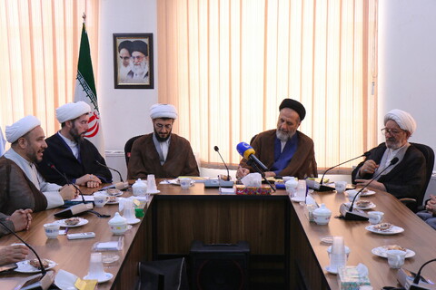 نشست رونمایی از کتاب درسی جدید حوزه علمیه با عنوان علوم قرآنی