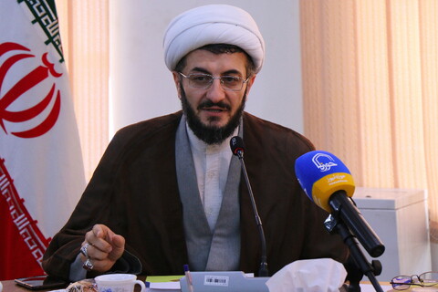 نشست رونمایی از کتاب درسی جدید حوزه علمیه با عنوان علوم قرآنی