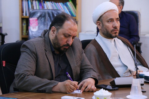 نشست رونمایی از کتاب درسی جدید حوزه علمیه با عنوان علوم قرآنی