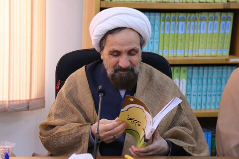 نشست رونمایی از کتاب درسی جدید حوزه علمیه با عنوان علوم قرآنی