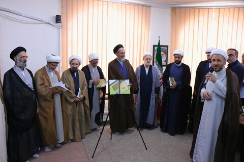 نشست رونمایی از کتاب درسی جدید حوزه علمیه با عنوان علوم قرآنی