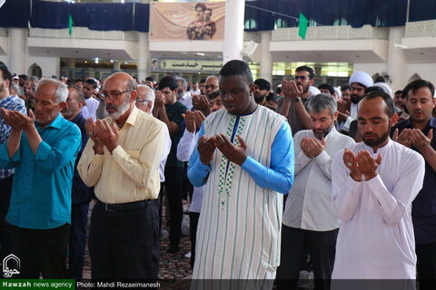 Photos / Prière de l'Aïd el-Adha à la Sainte Mosquée de Qom