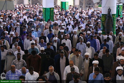 Photos / Prière de l'Aïd el-Adha à la Sainte Mosquée de Qom