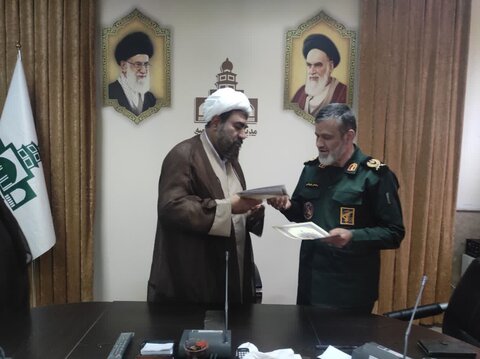 تصاویر / دیدار فرمانده سپاه استان قزوین با مدیر حوزه علمیه  قزوین