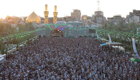 اقامه نماز عید قربان در بین الحرمین کربلای معلی
