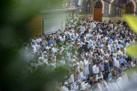 برگزاری نماز عید سعید قربان در حرم حضرت اباالفضل العباس (علیه السلام)