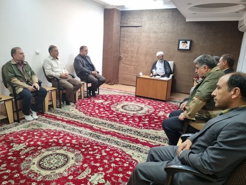 تصاویر/ دیدار با مدیرکل و کارکنان منابع طبیعی استان سمنان به نماینده ولی فقیه در استان