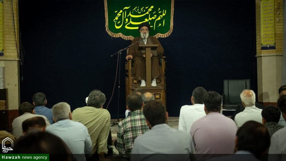 جلسه درس اخلاق نماینده ولی فقیه در استان البرز برگزار شد