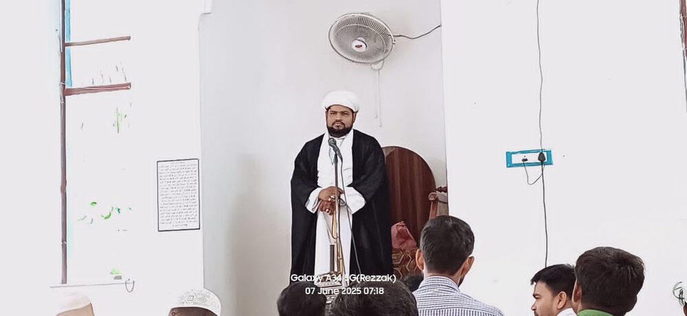 ধর্মীয় ভাবগম্ভীরতায় ঈদুল আজহা: 'ধৈর্য, ত্যাগ ও কারবালার শিক্ষা'