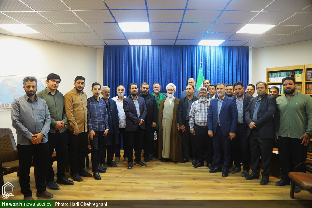 Кум должен оставаться знаменосцем религиозной и национальной идентичности / Необходимость переосмысления Ашуры в соответствии с потребностями молодого поколения