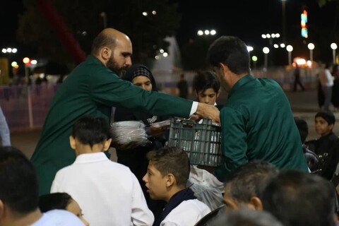 افتتاح موکب و چایخانه امام رضا(ع) در شهربازی کرمان