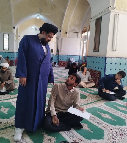 تصاویر/ امتحانات نهایی طلاب مدرسه علمیه آیت‌الله مدنی کاشانی(ره)