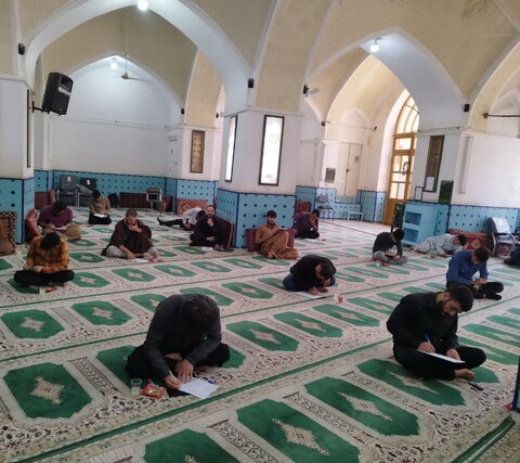 تصاویر/ امتحانات نهایی طلاب مدرسه علمیه آیت‌الله مدنی کاشانی(ره)