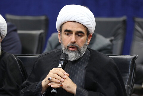 تصاویر/ دیدار رئیس شورای سیاست گذاری ائمه جمعه با آیت الله اعرافی