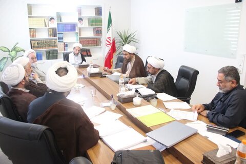 تصاویر / جلسه شورای حوزه علمیه استان قزوین برگزارشد