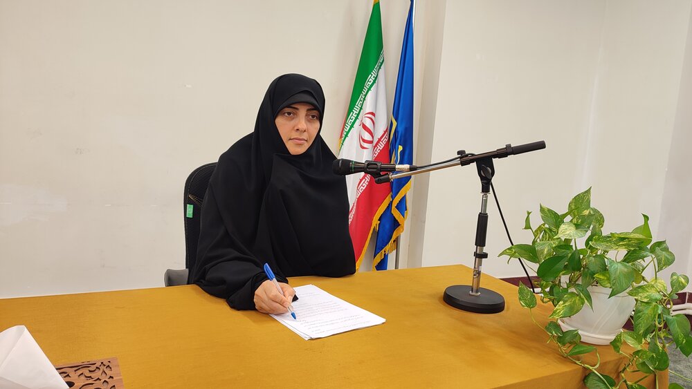 حوزه علمیه؛ سنگر تربیت دینی و نقش‌آفرینی بانوان را تقویت می‌کند