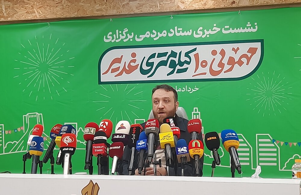 جشن مردمی غدیر در بیش از ۵۰۰ شهر کشور برگزار می‌شود / میهمانی ۱۰کیلومتری با مشارکت ۱۰۰هزار خادم در تهران