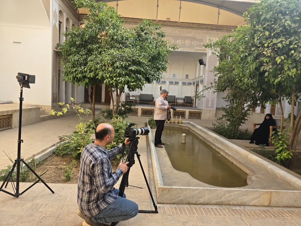 دوربین مستندسازان به‌دنبال زندگی بانوی پیشگام حوزه علمیه خواهران یزد + تصاویر