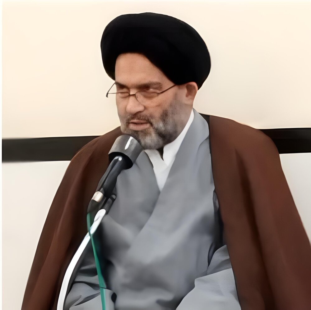 छात्रों को स्थानीय शैक्षणिक संस्थान के बाद क़ुम और नजफ़ का सफ़र करना चाहिएः हुज्जतुल इस्लाम वल-मुस्लेमीन कमाल हुसैनी