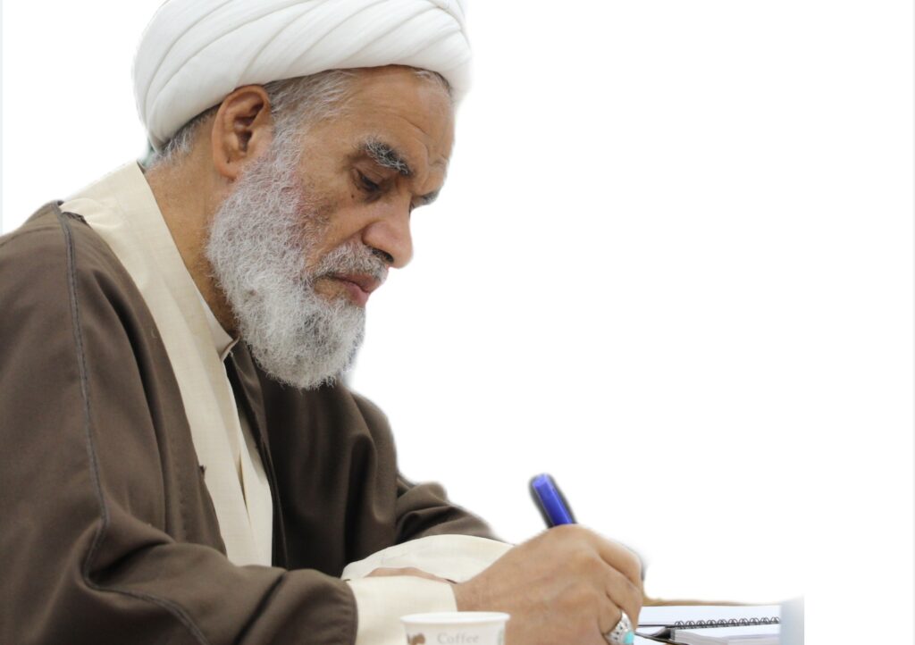 ملت قهرمان ایران، در برابر تجاوز بیگانه‌‍گان، ایستاده‌اند