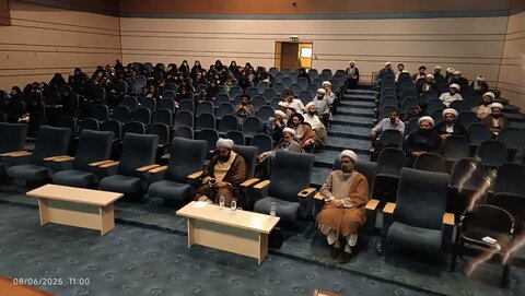 تصاویر برگزاری جلسه میثاق جاودان و سلسله نشست‌های علمی پاسخ به شبهات غدیر در خرم آباد